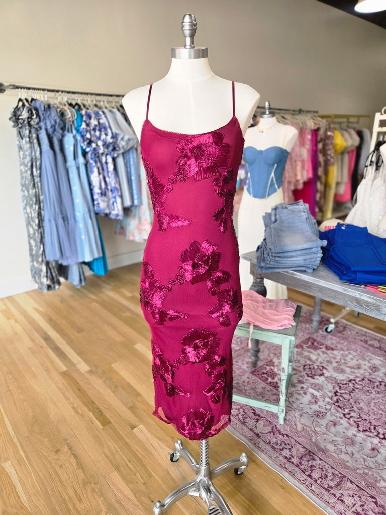 Wine Mesh Floral Embroidery Midi Dress